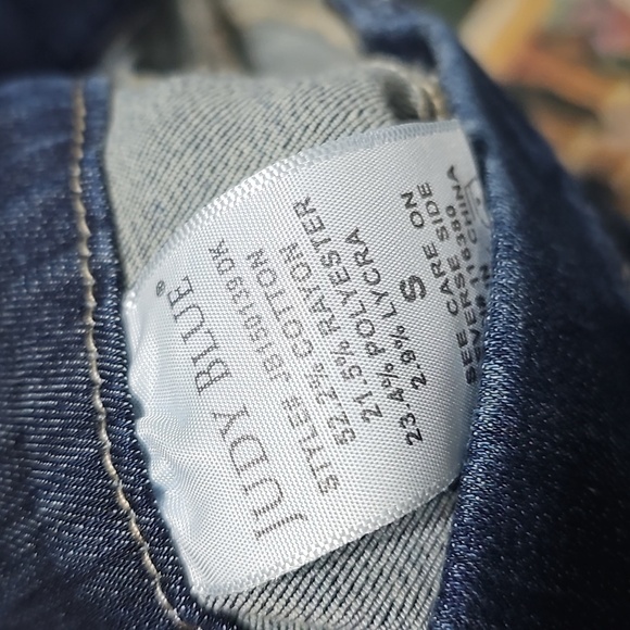 Judy Blue Pull on Shorts Size Small - Picture 4 of 5